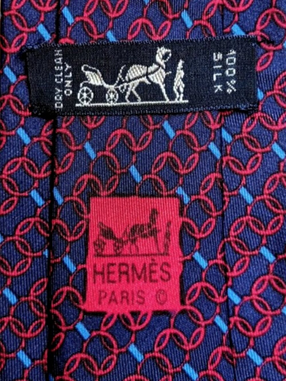 HERMÈS Navy Blue Red Geometric Chain Link Men's Silk Tie #976 SA 3.15" x 57.5"